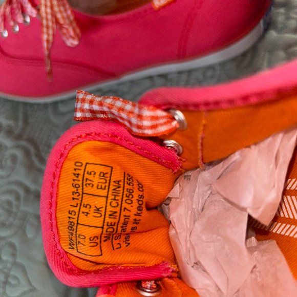 Bright Pink Keds tennis shoes w/plaid laces, size 7 - Picture 5 of 5